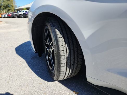 Used 2020 Ford Mustang Premium image 32