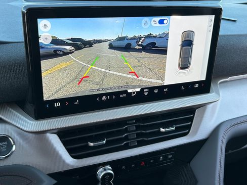New 2026 Ford Explorer Active AWD/4WD image 29