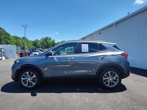 Used 2020 Buick Encore GX Select w/ Experience Buick Package FWD image 2