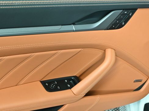 Certified 2025 Porsche 911 Carrera S image 6