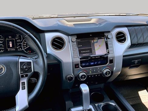 Used 2020 Toyota Tundra Platinum AWD/4WD image 6