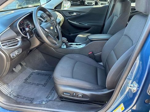 Used 2024 Chevrolet Malibu LT image 11