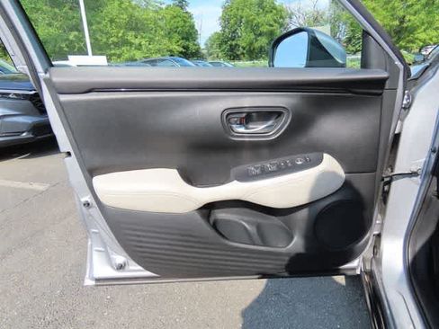 Used 2023 Honda HR-V EX-L image 14