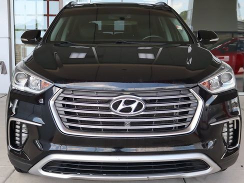 Used 2018 Hyundai Santa Fe Limited AWD/4WD image 2