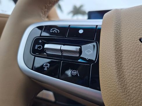 New 2026 Genesis G80 2.5T image 13