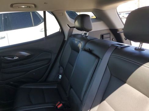 Certified 2024 GMC Terrain SLT AWD/4WD image 26