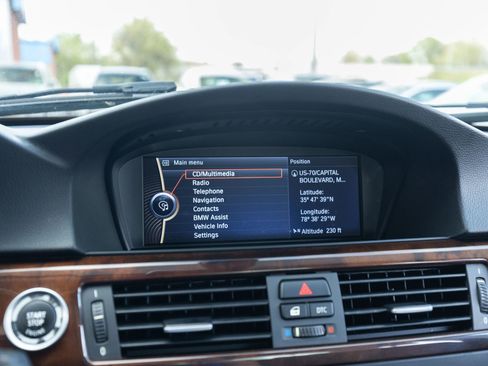 Used 2011 BMW 328i xDrive Sedan image 34