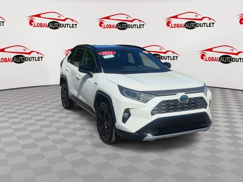Used 2021 Toyota RAV4 XSE w/ XSE Grade Weather Package AWD/4WD image 2