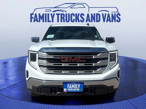 Used 2023 GMC Sierra 1500 SLE image 8