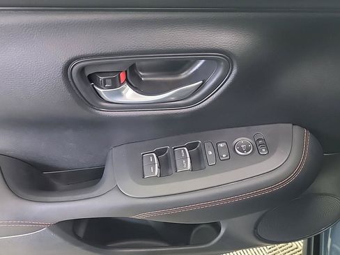 Certified 2026 Honda HR-V Sport image 34