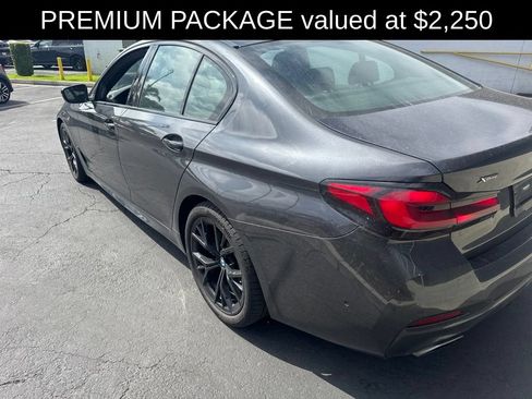Used 2023 BMW 540i xDrive w/ M Sport Package AWD/4WD image 3