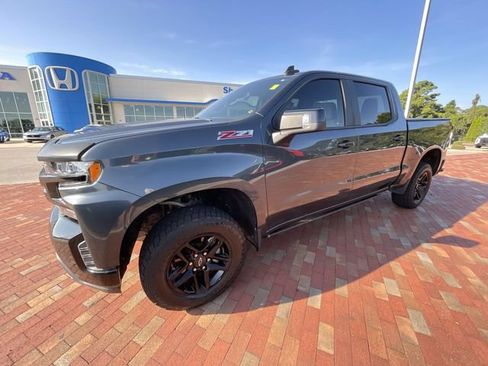 Used 2019 Chevrolet Silverado 1500 LT Trail Boss w/ Convenience Package AWD/4WD image 29
