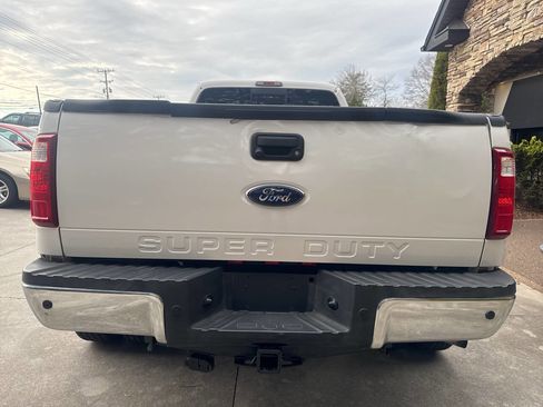 Used 2012 Ford F450 Lariat w/ Lariat Ultimate Pkg image 4