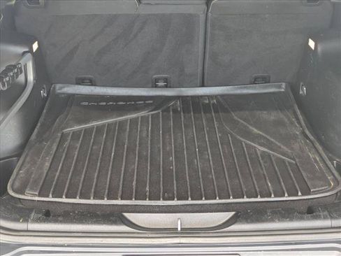 Used 2014 Jeep Cherokee Latitude AWD/4WD image 6
