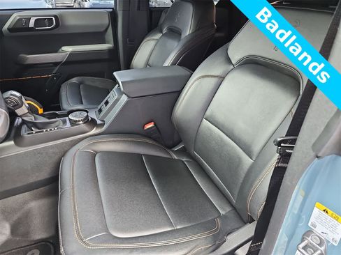 Used 2023 Ford Bronco Badlands w/ Sasquatch Package image 15