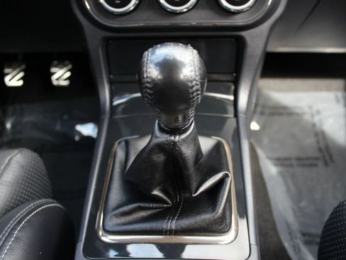 Used 2014 Mitsubishi Lancer Evolution GSR image 31