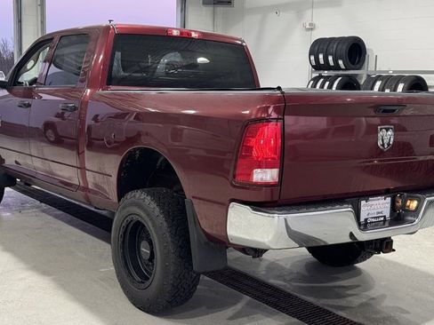 Used 2018 RAM 2500 Tradesman w/ Chrome Appearance Group image 12