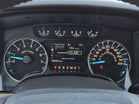 Used 2013 Ford F150 XLT w/ Luxury Equipment Group image 16