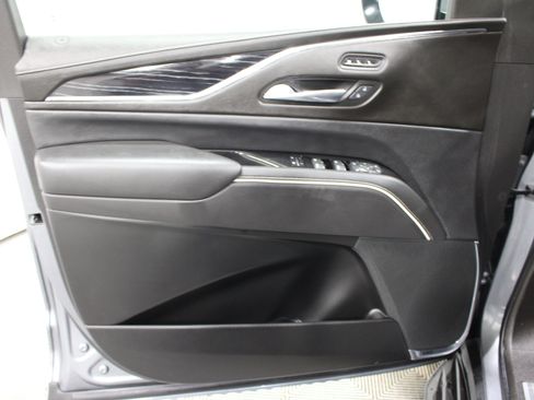 Used 2021 Cadillac Escalade Sport AWD/4WD image 6