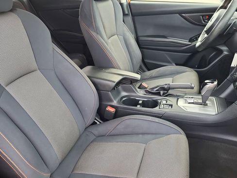 Used 2019 Subaru Crosstrek 2.0i Premium AWD/4WD image 19