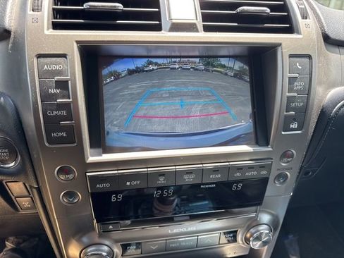 Used 2018 Lexus GX 460 Premium w/ Premium Package AWD/4WD image 3