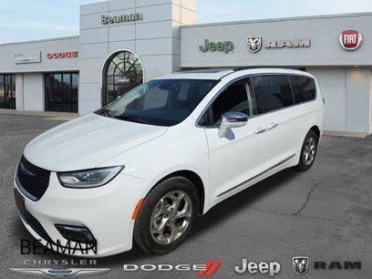 Used 2022 Chrysler Pacifica Limited