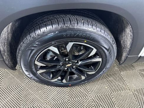 Used 2023 Chevrolet TrailBlazer LT image 10