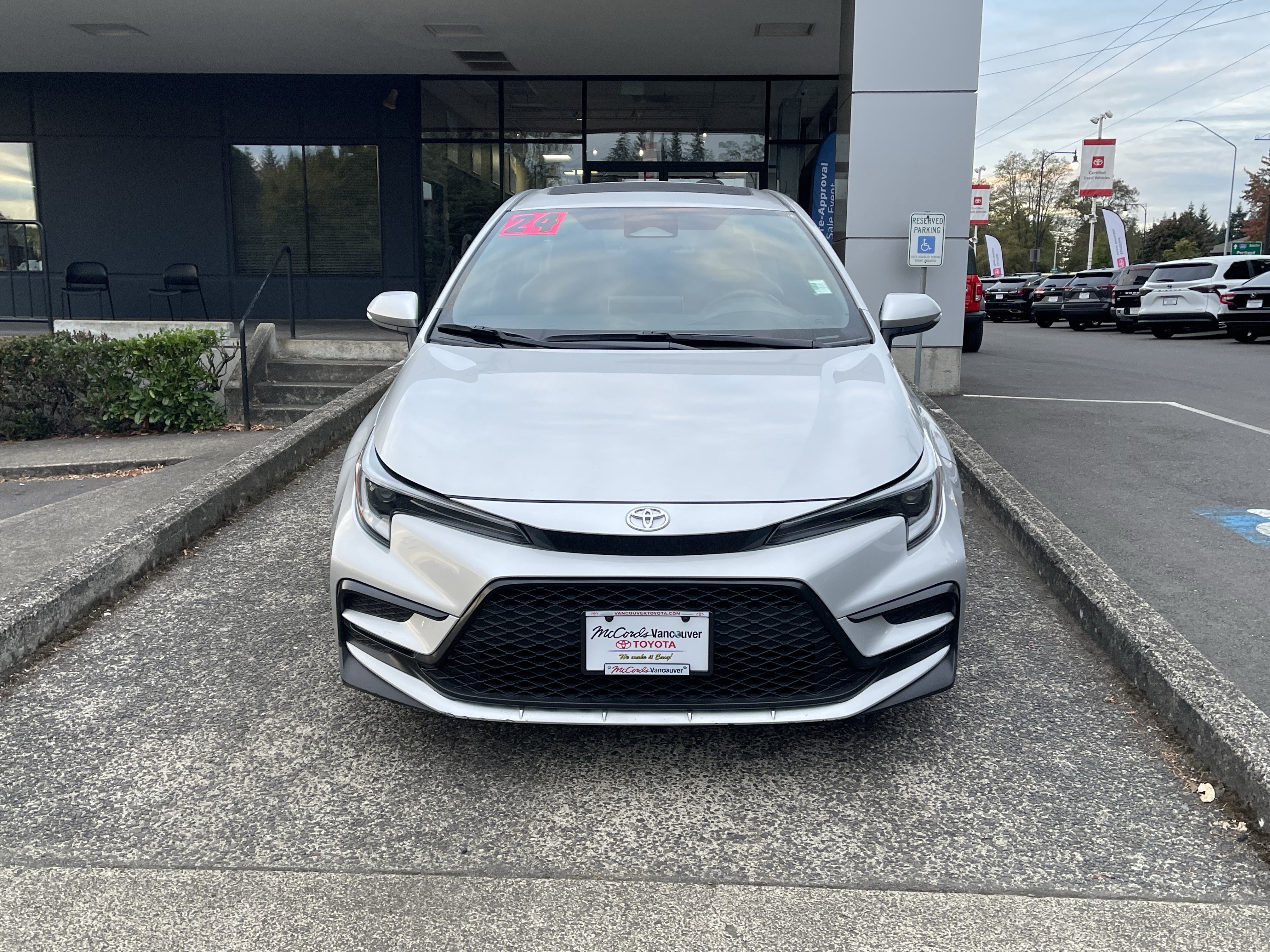 Certified 2024 Toyota Corolla XSE FWD image 2