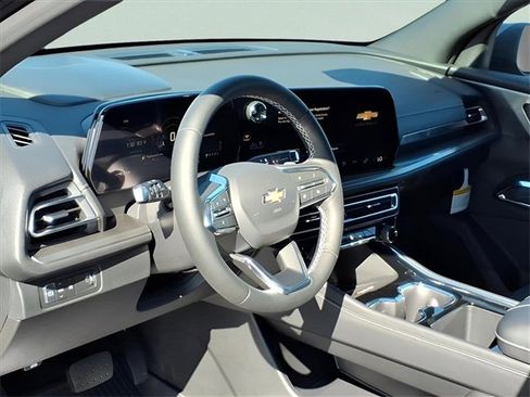 New 2026 Chevrolet Traverse LT w/ LPO, Floor Liner Package image 8