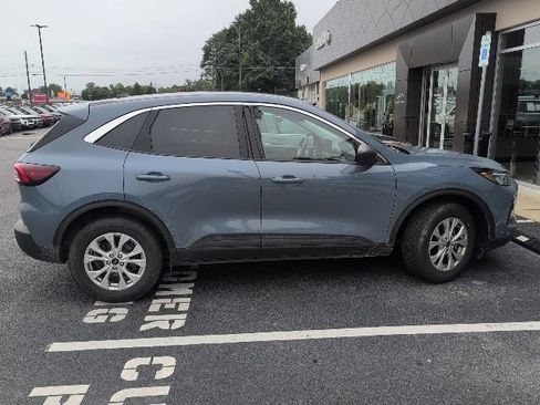Used 2024 Ford Escape Active AWD/4WD image 10