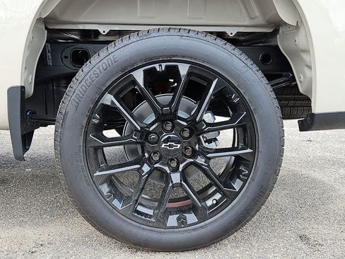 New 2026 Chevrolet Silverado 1500 RST AWD/4WD image 7