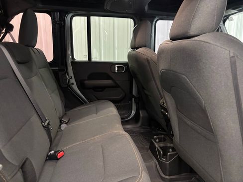 Used 2024 Jeep Wrangler Sahara w/ Technology Group image 16