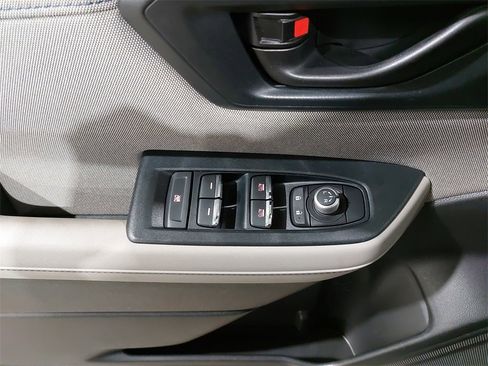 Used 2025 Subaru Forester Premium w/ Convenience Package #1 image 29