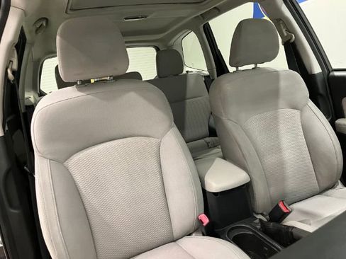 Used 2016 Subaru Forester 2.5i Premium w/ Popular Package #1 AWD/4WD image 48