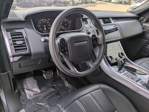 Used 2019 Land Rover Range Rover Sport HST image 13