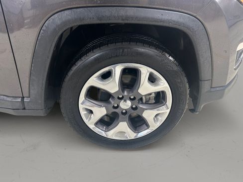 Used 2020 Jeep Compass Limited FWD image 7