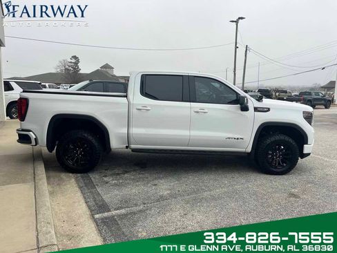 Used 2023 GMC Sierra 1500 AT4X image 5