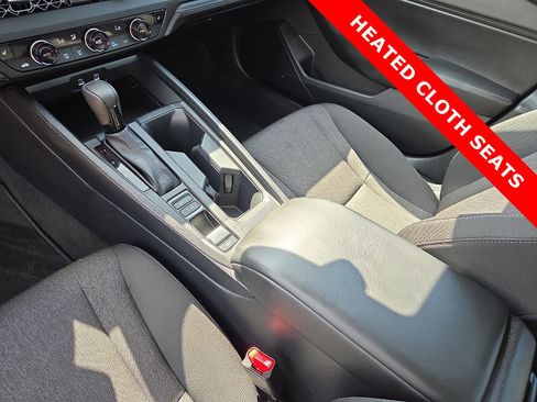 Used 2025 Honda Accord SE image 25