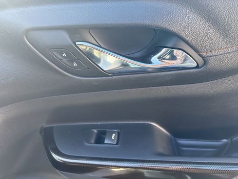 Used 2022 GMC Acadia AT4 image 34