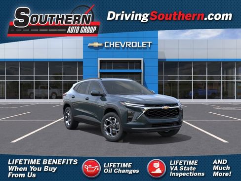 New 2026 Chevrolet Trax LT w/ Sunroof Package FWD image 1