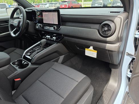 New 2026 Chevrolet Colorado W/T w/ WT Custom Package RWD image 17