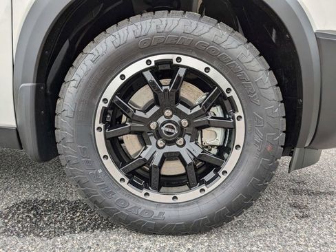 New 2025 Nissan Pathfinder Rock Creek image 12