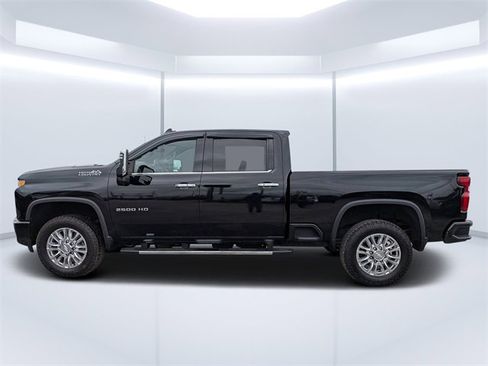 Used 2020 Chevrolet Silverado 2500 High Country w/ Technology Package image 6