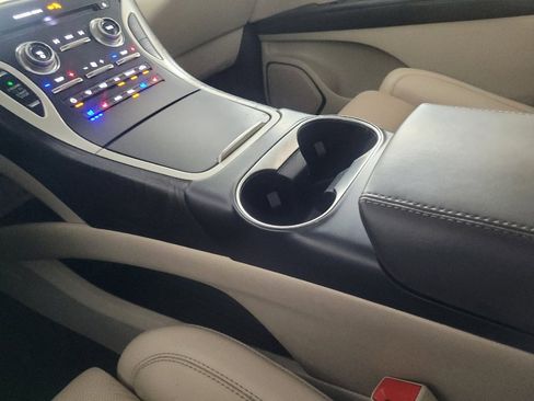 Used 2017 Lincoln MKX Reserve w/ Driver Assistance Package image 26