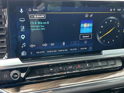 Used 2023 Chevrolet Silverado 1500 RST AWD/4WD image 26