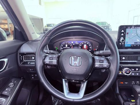 Used 2024 Honda Civic Touring image 21