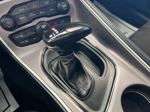 Certified 2022 Dodge Challenger R/T w/ Plus Package image 18