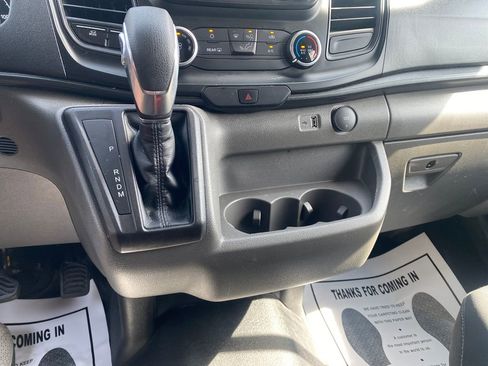 Used 2024 Ford Transit 250 Low Roof AWD w/ Exterior Upgrade Package image 17