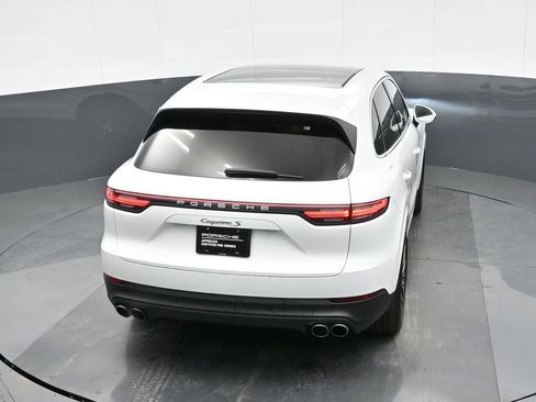 Certified 2021 Porsche Cayenne S image 29