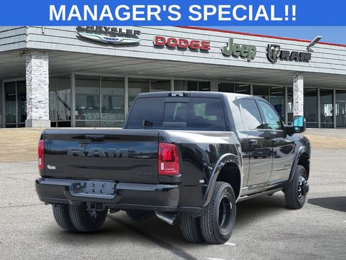 New 2026 RAM 3500 Limited AWD/4WD image 4